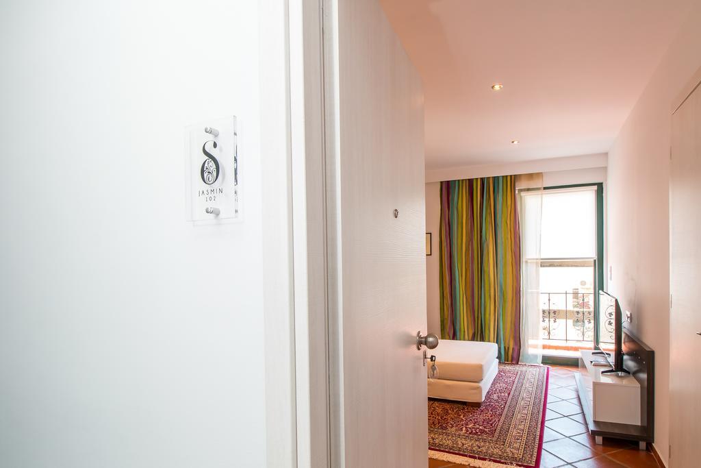 Danezis City Stars Boutique Aparthotel (Adults Only) Rhodes City Exterior photo